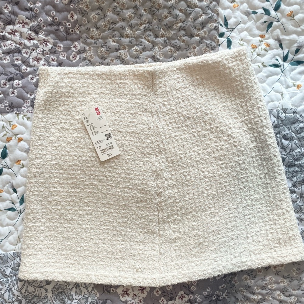 NWT Uniqlo Women's Textured Cream A-Line Skirt